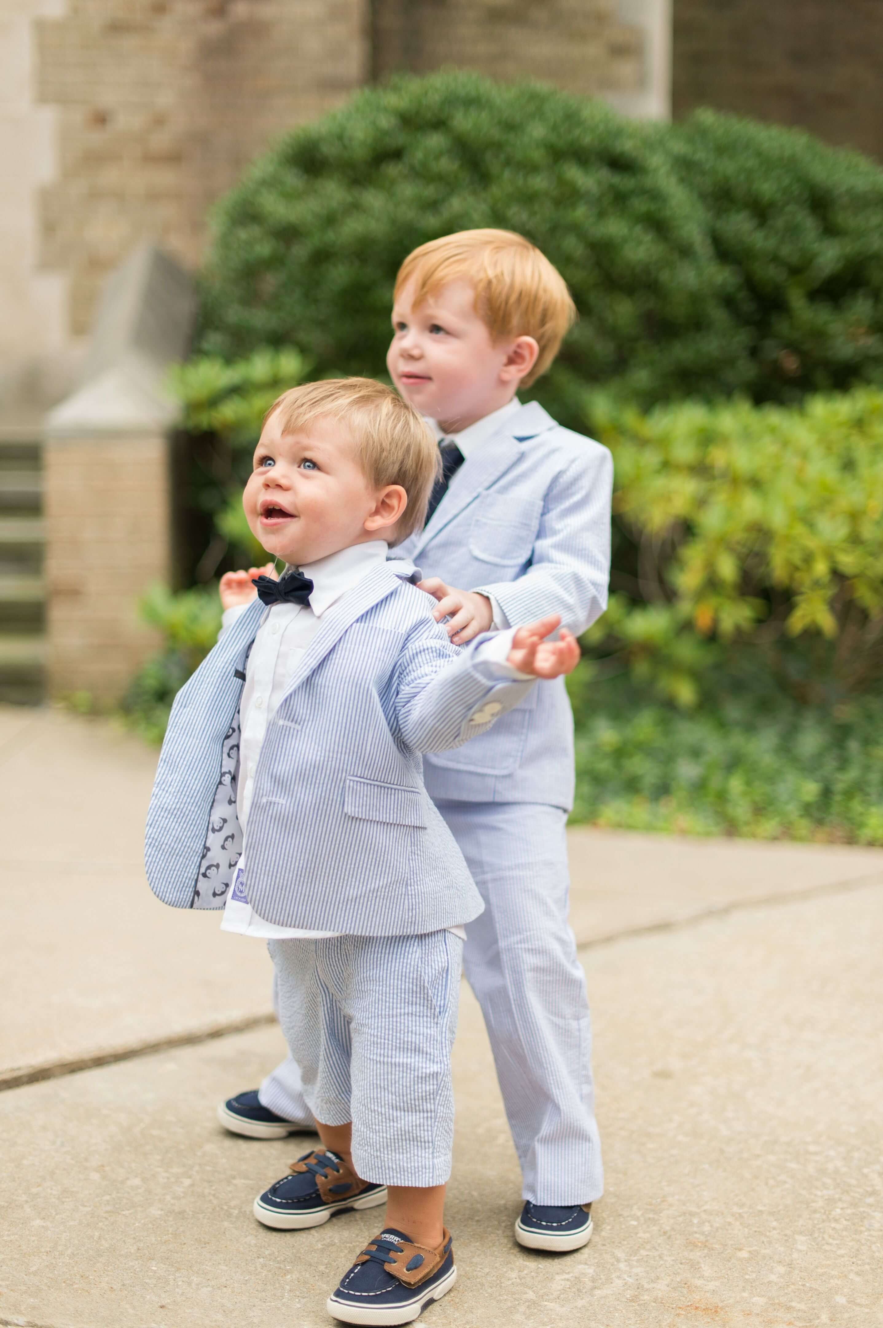 Costume mariage petit garçon et bébé lin gris